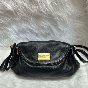 Chic Marc by Marc Jacobs Black Leather Shoulder Bag with Gold Accents